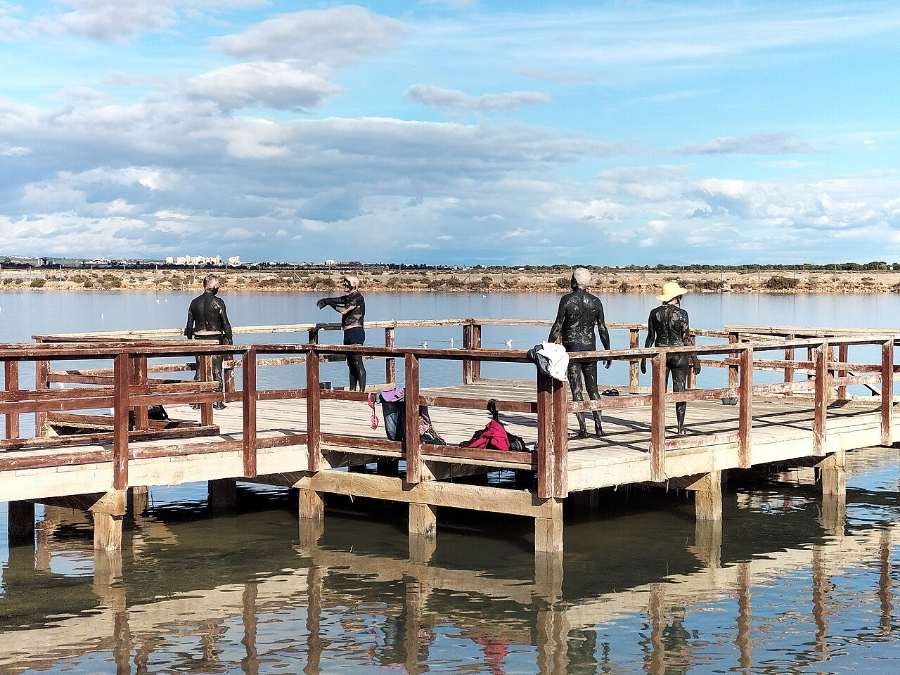 Traditionelles Schlammbad in Lo Pagán bei San Pedro del Pinatar